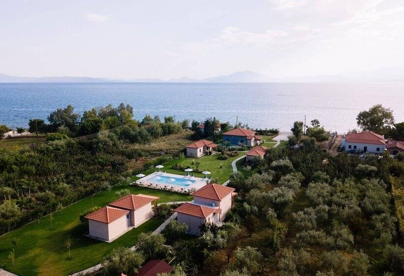 Elite Cottages   Adults Only