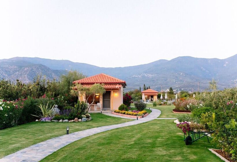 Elite Cottages   Adults Only