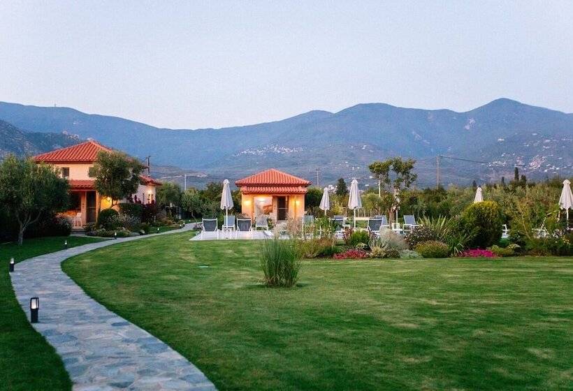 Elite Cottages   Adults Only