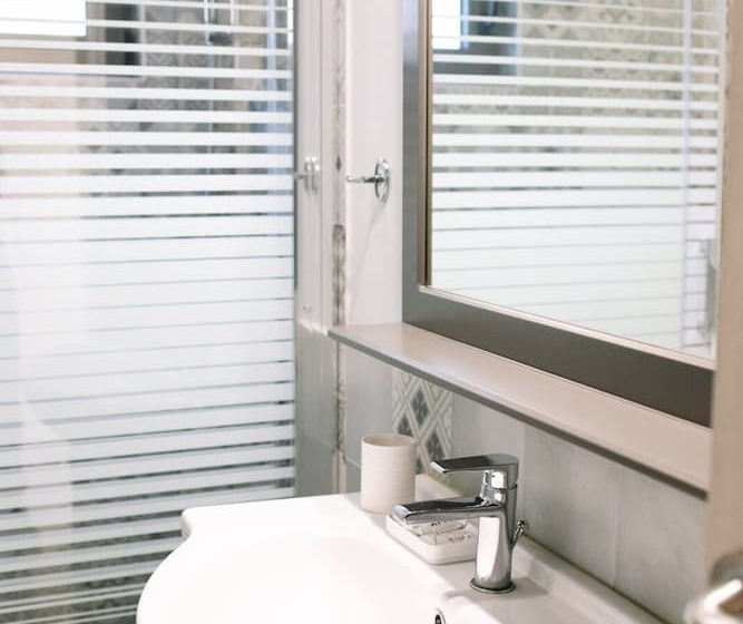 Elite Cottages   Adults Only