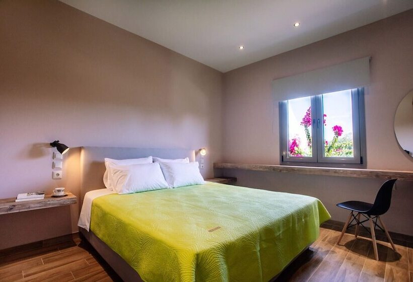 Elite Cottages   Adults Only