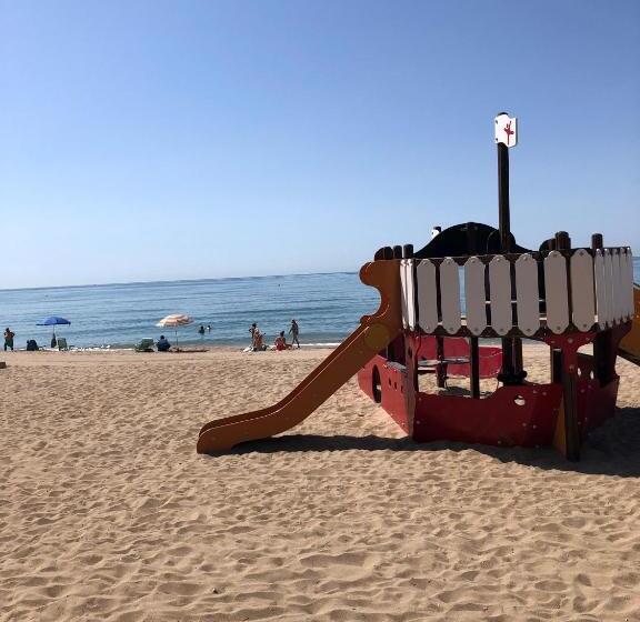 Face à La Mer