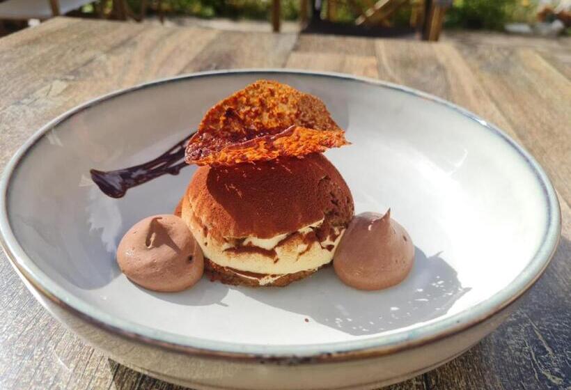 여관 Auberge Refuge De Roybon