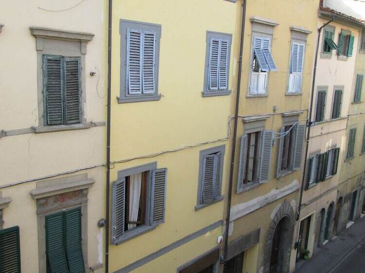 مسافرخانه Foresteria Valdese Di Firenze