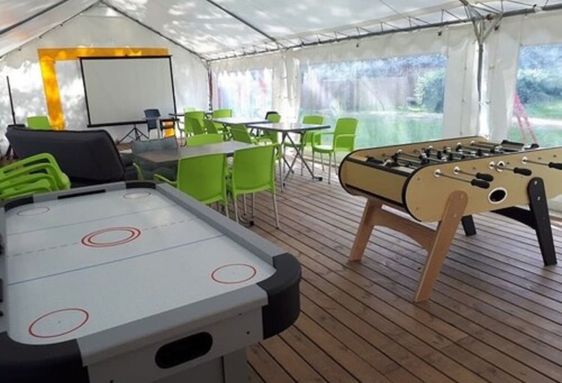 فندق Camping De La Tête Noire