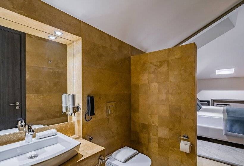 בית מלון כפרי Fg