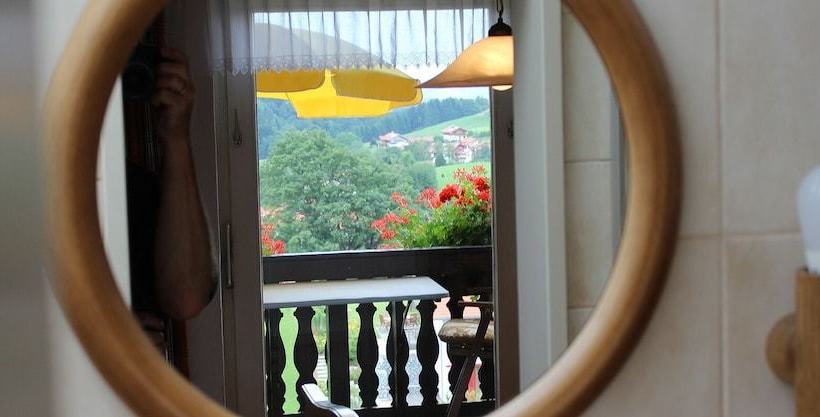 Отель Gästehaus Alpengruß