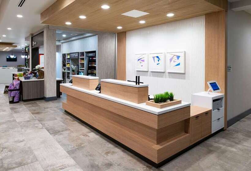 בית מלון כפרי Hilton Garden Inn Seattle Lynnwood, Wa