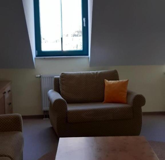 Отель Kurparkstübl Bad Schandau