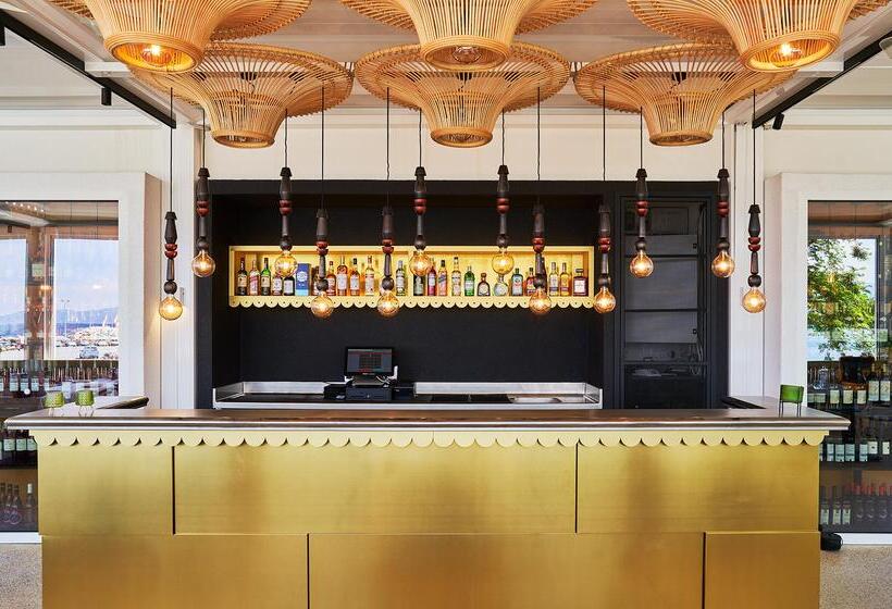 酒店 Mount Athos Resort