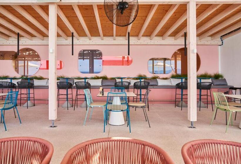 酒店 Mount Athos Resort