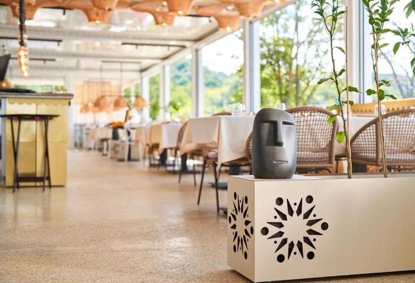 酒店 Mount Athos Resort