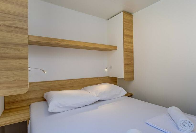 Отель Poljana Romantic