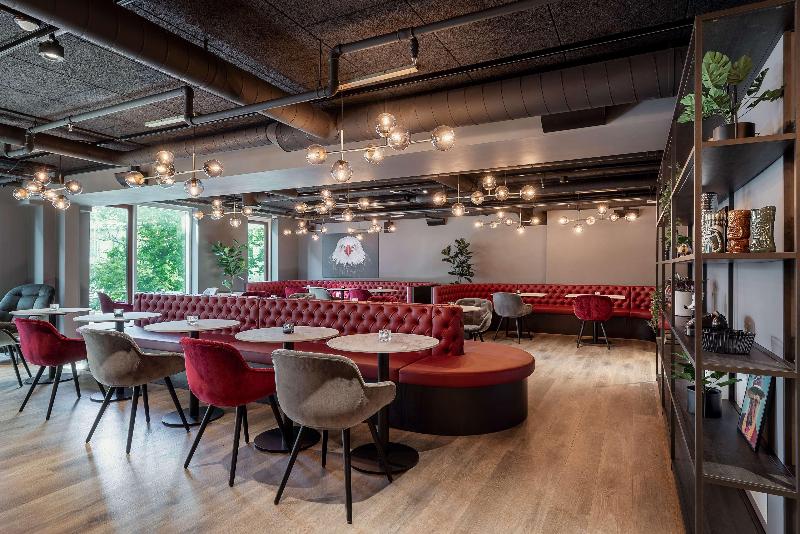 هتل Radisson Red Aarhus