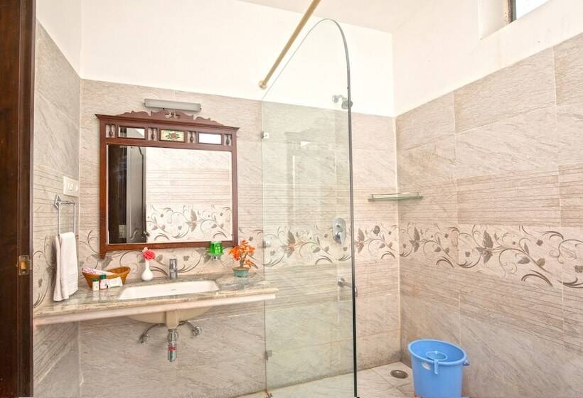 فندق Ranakpur Safari Resort