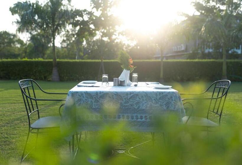 فندق Ranakpur Safari Resort