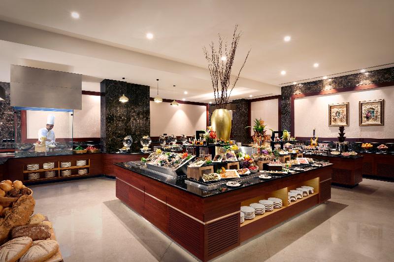 هتل Royal Tulip Muscat