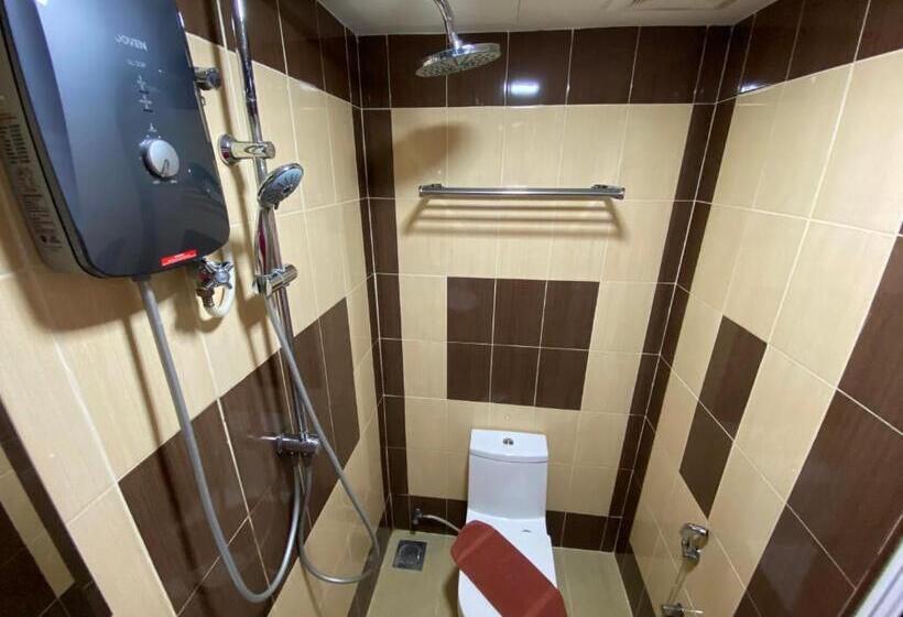 Shobi Hotel Johor Bahru Near Ciq Jb