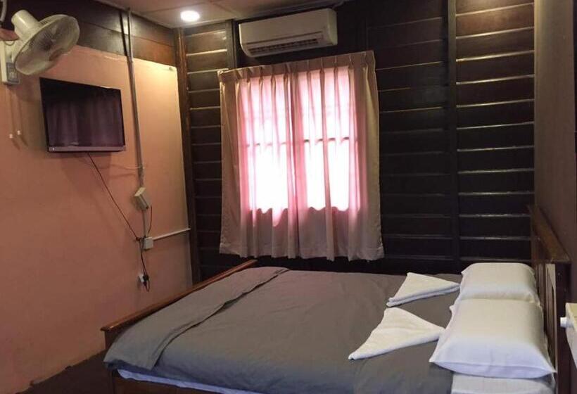 فندق Uk Farm Agro Resort