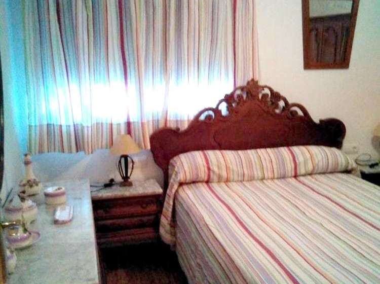 House With 2 Bedrooms In Jaén, With Shared Pool, Enclosed Garden And Wifi