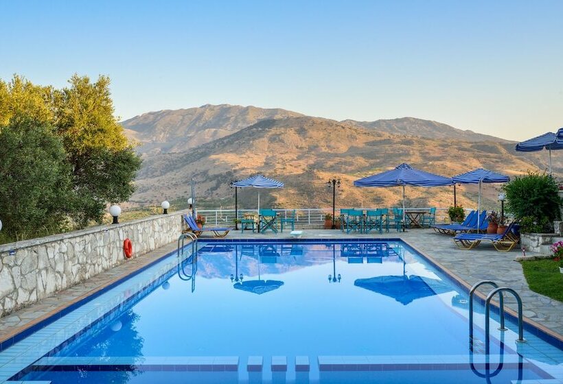 Marika Studios & Apartments