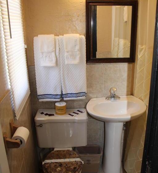 فندق على الطريق Relax Inn Vinita