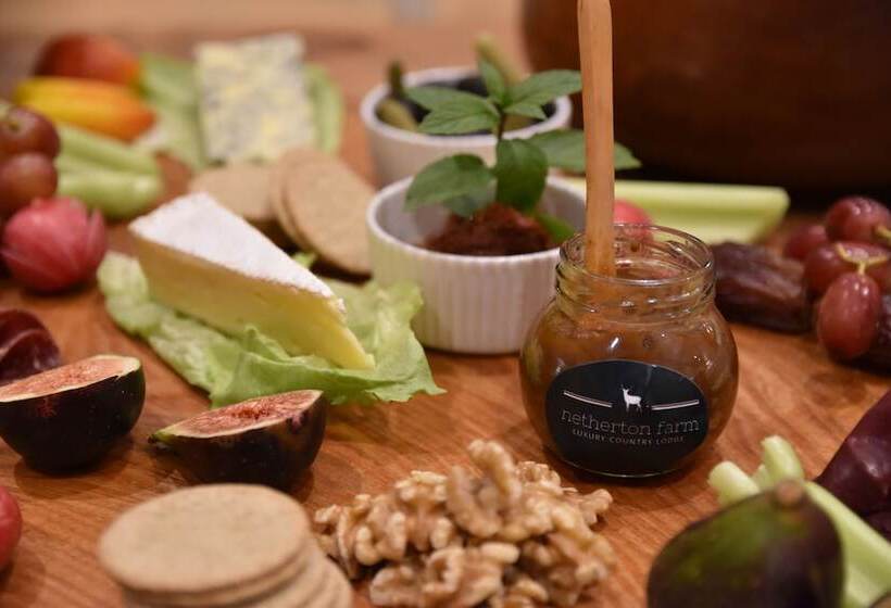 Netherton Farm Lodge