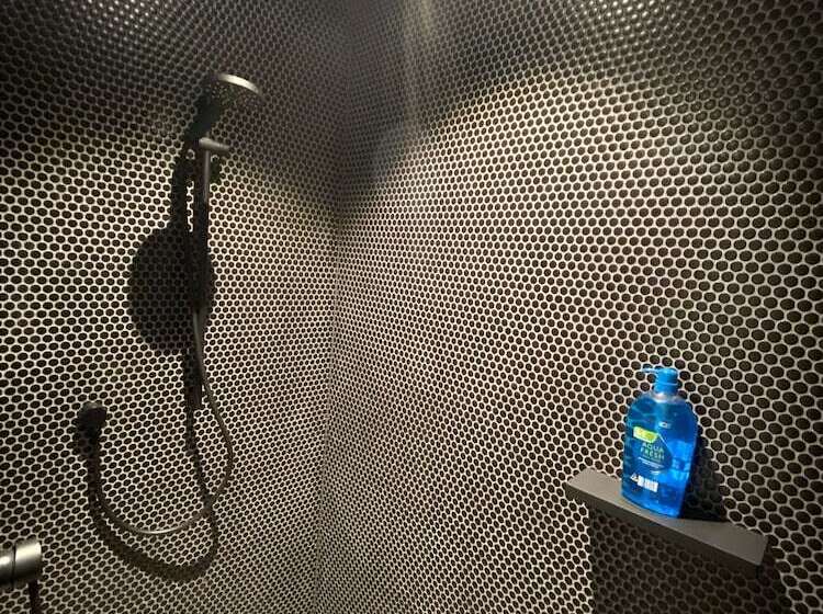 New Luxury 3bedroom Townhouse Cityview