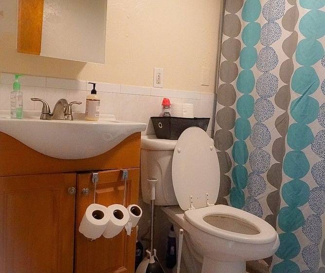 بنسيون Bedrooms Near Fenway & Downtown Boston