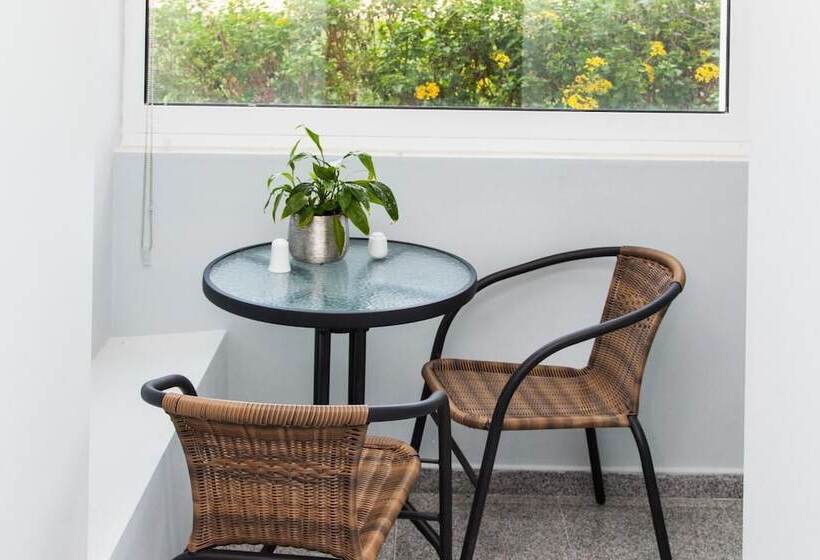 펜션 Bright And Relax Studio A In Porto Rafti