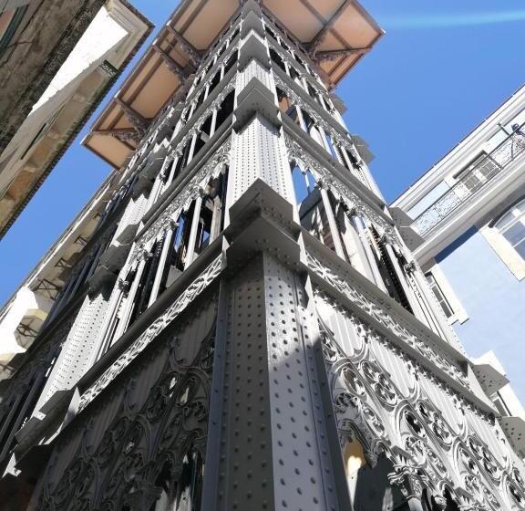 پانسیون Chiado Open World Hostel