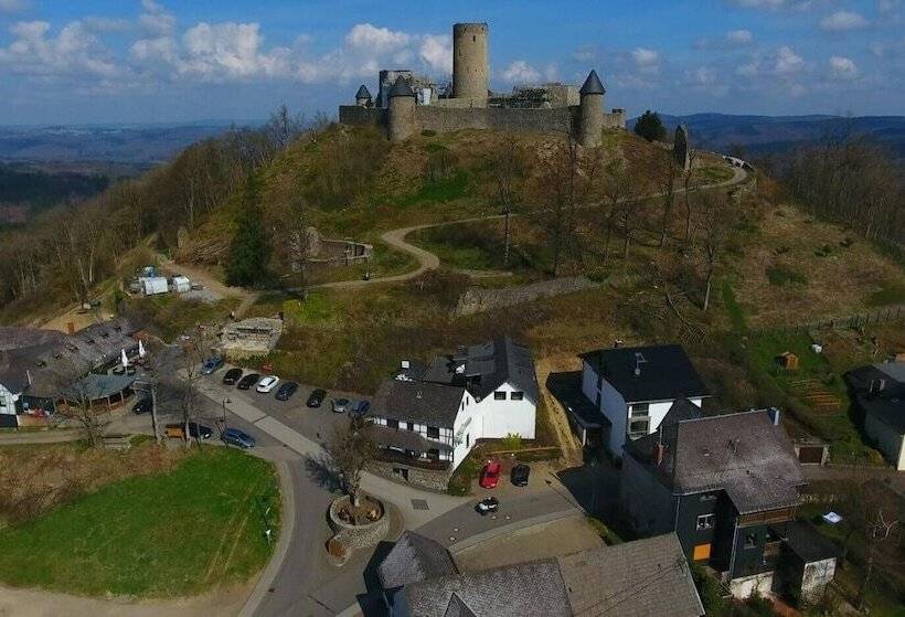 膳宿费 Df Am Ring Nürburg