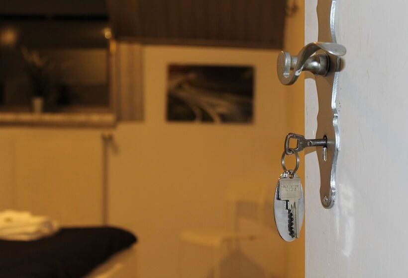 膳宿费 Df Am Ring Nürburg