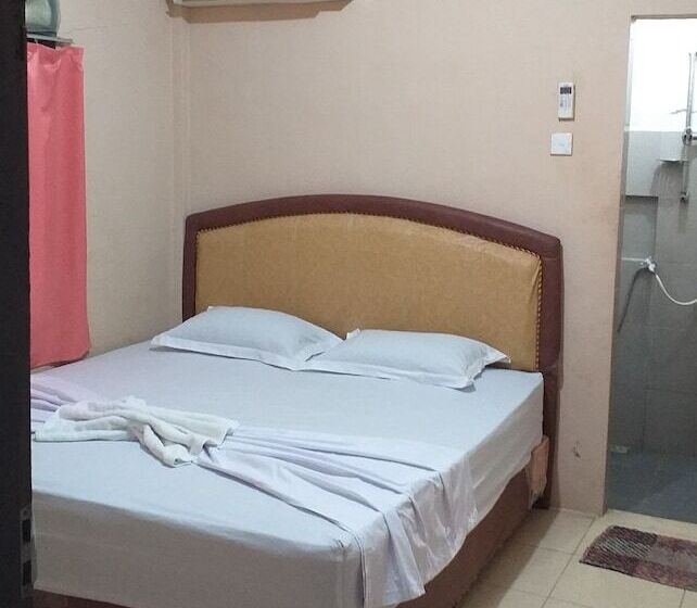 펜션 Kenangan Guest House