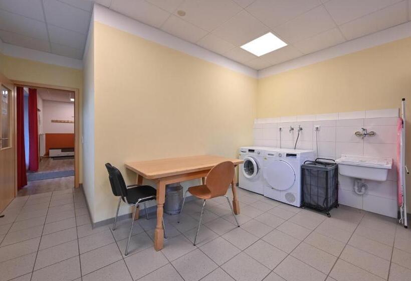 ペンション Rote Villa Fussen