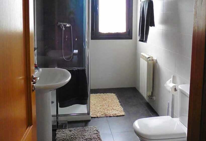 פנסיון Txanpardin