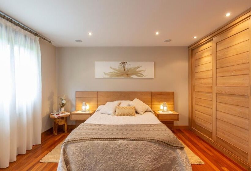 פנסיון Txanpardin