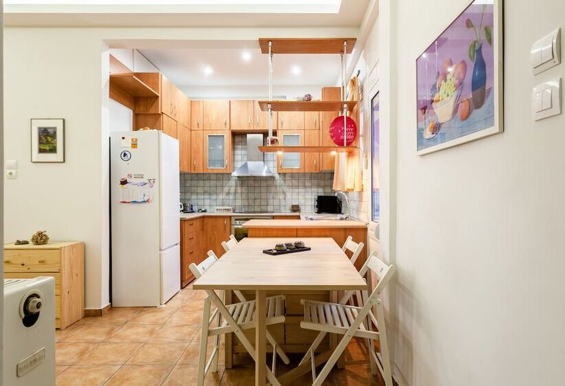 Athens Perfect Spot   Zografou Cozy Home