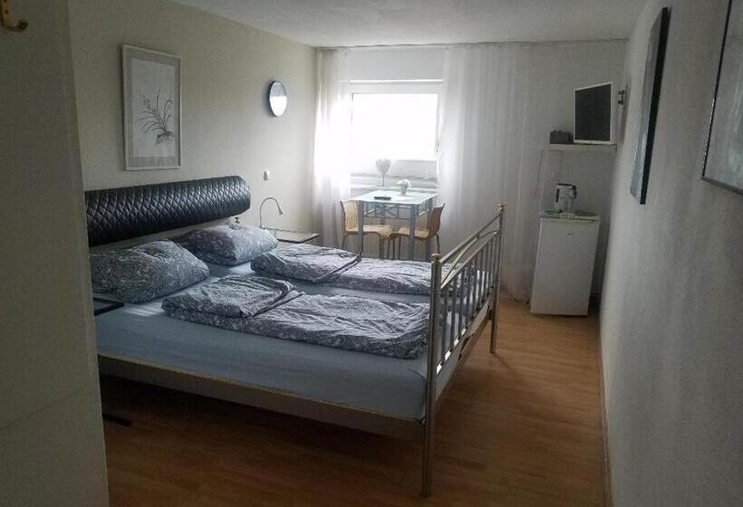 Rooming24, Kleine Pension