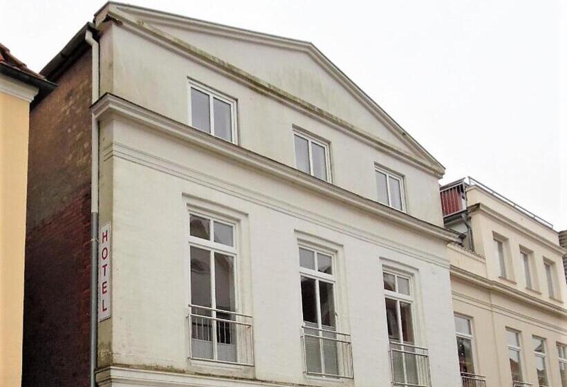 Rooming24, Kleine Pension