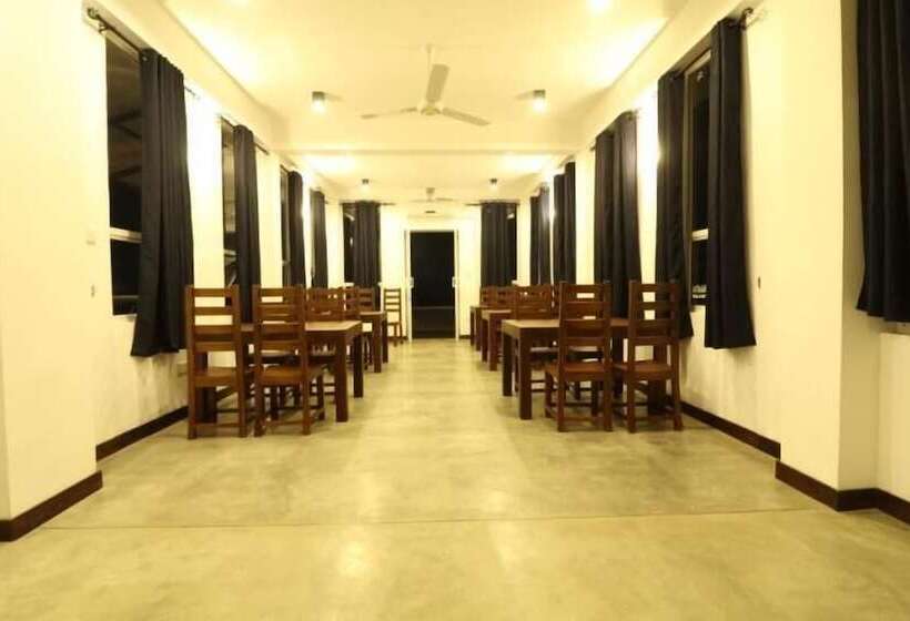 Sky 14 Hotel Apartments