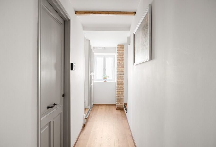 Sky Loft Corfu Old Town Apartments