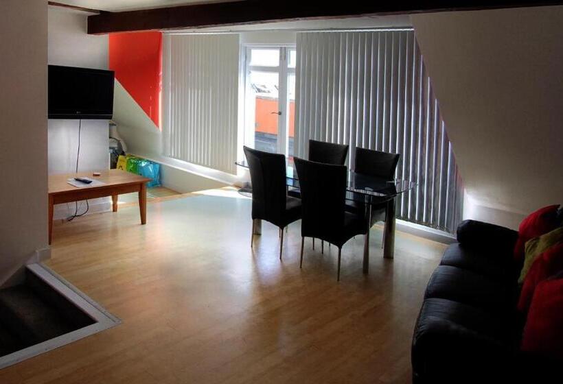 Stunning Exeter Apartment