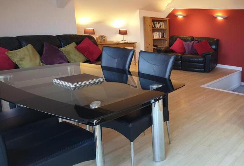 Stunning Exeter Apartment