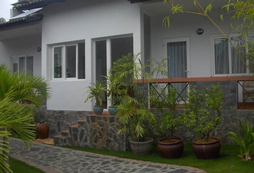 Suoi Tien Mui Ne Resort