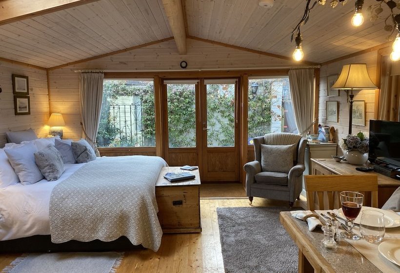 The Lodge