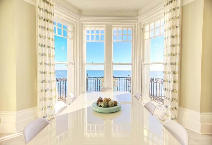 The Palace Ocean Suite