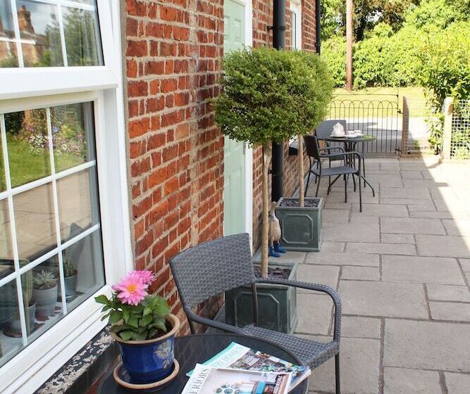 The Vine B & B