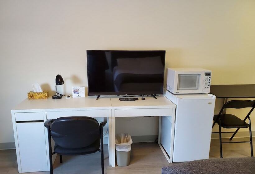 Waintel Studio Wainwright Motel