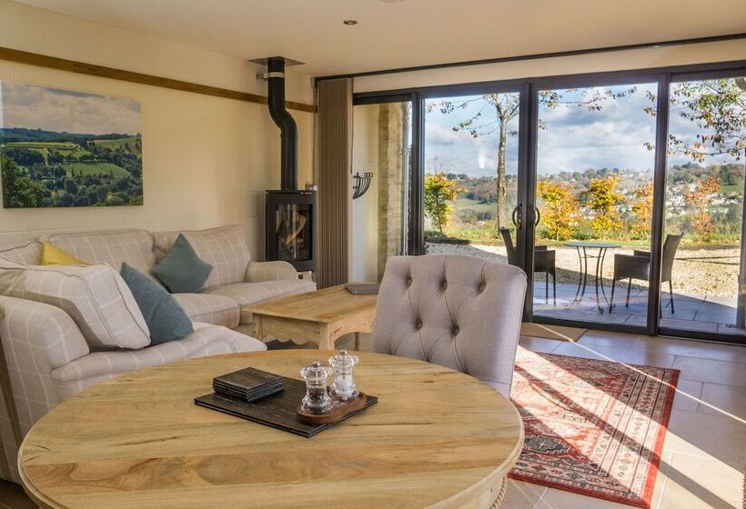 Woodchester Valley Vineyard Barns